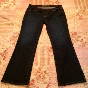 Ladies Old Navy sweetheart cut jeans